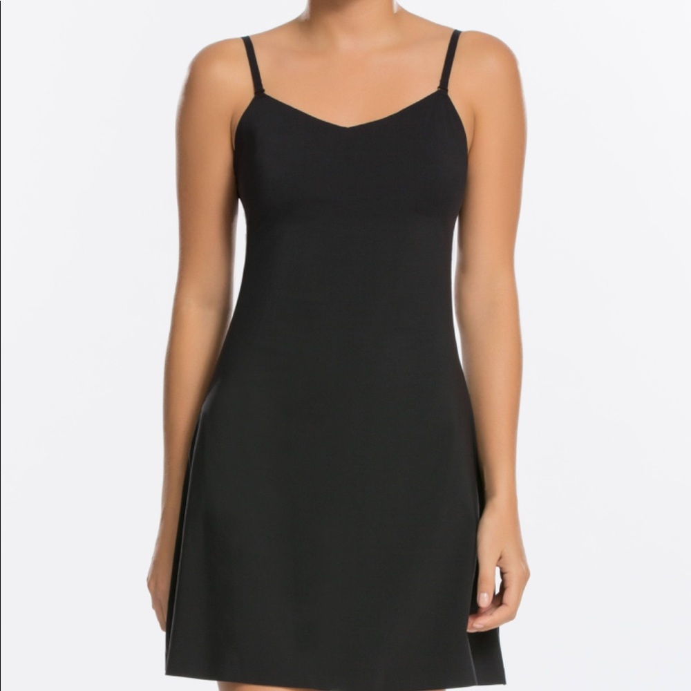 SPANX NEW Thinstincts® Convertible Slip M
